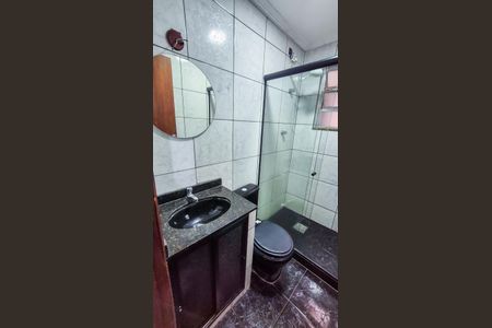 Casa de condomínio para alugar com 80m², 3 quartos e 2 vagasBanheiro segundo andar 