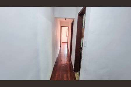 Casa de condomínio para alugar com 80m², 3 quartos e 2 vagasCorredor segundo andar 
