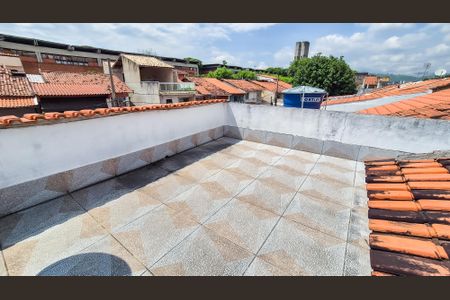 Casa de condomínio para alugar com 80m², 3 quartos e 2 vagasTerraço 