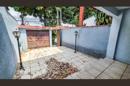 Casa de condomínio para alugar com 80m², 3 quartos e 2 vagasFrente do Imóvel  garagem 