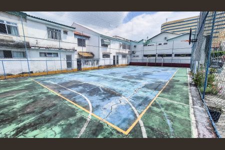 Casa de condomínio para alugar com 80m², 3 quartos e 2 vagasQuadra poliesportiva 