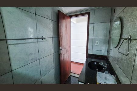 Casa de condomínio para alugar com 80m², 3 quartos e 2 vagasBanheiro Primeiro andar 