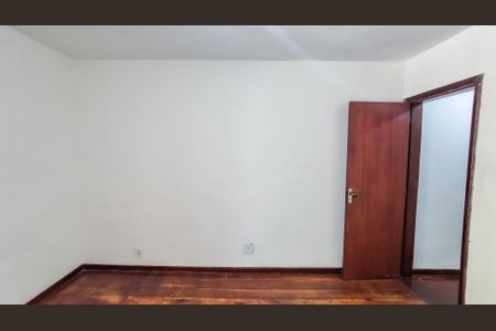 Casa de condomínio para alugar com 80m², 3 quartos e 2 vagasQuarto 1