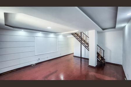 Casa de condomínio para alugar com 80m², 3 quartos e 2 vagasSala