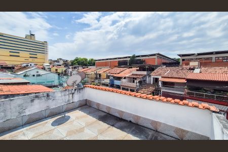 Casa de condomínio para alugar com 80m², 3 quartos e 2 vagasTerraço 