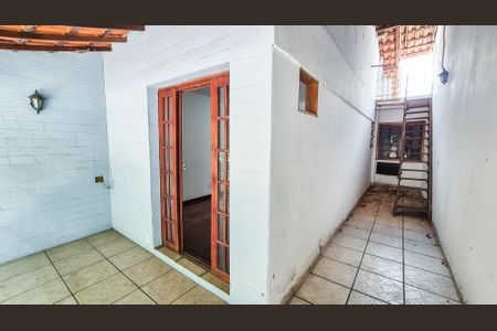 Casa de condomínio para alugar com 80m², 3 quartos e 2 vagasVaranda Quarto 1