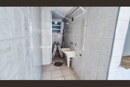 Casa de condomínio para alugar com 80m², 3 quartos e 2 vagasÁrea de Serviço