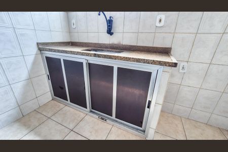 Casa de condomínio para alugar com 80m², 3 quartos e 2 vagasCozinha 