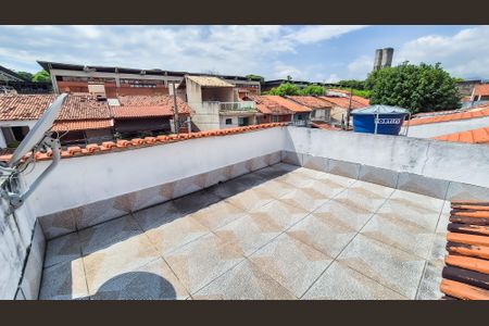 Casa de condomínio para alugar com 80m², 3 quartos e 2 vagasTerraço 