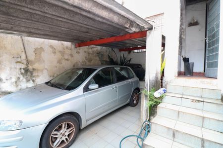 Garagem de casa à venda com 2 quartos, 180m² em Santo Amaro, São Paulo