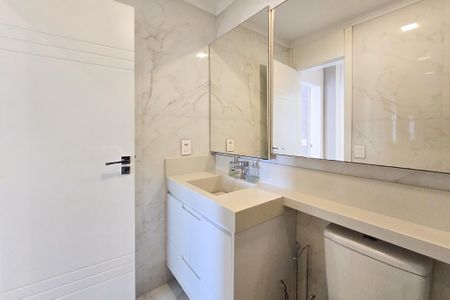 Apartamento para alugar com 94m², 3 quartos e 3 vagasBanheiro Social