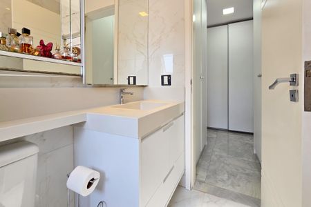 Apartamento para alugar com 94m², 3 quartos e 3 vagasBanheiro - Suíte 