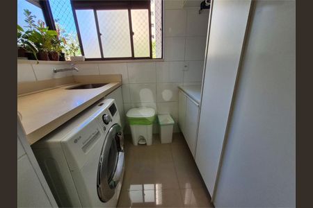 Apartamento à venda com 75m², 3 quartos e 2 vagas