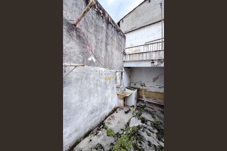 Casa para alugar com 45m², 0 quarto e sem vaga Casa para alugar com 45m², 0 quarto e sem vagaÁrea externa