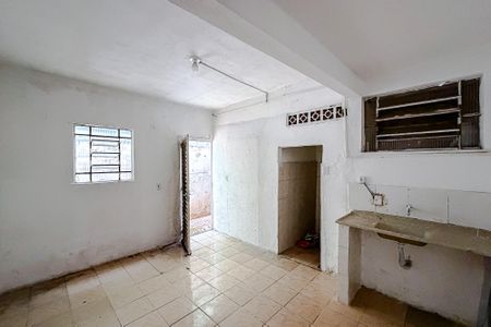 Casa para alugar com 45m², 0 quarto e sem vaga Casa para alugar com 45m², 0 quarto e sem vagaSala/Quarto