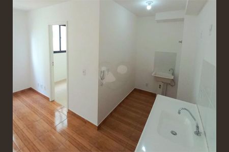Apartamento à venda com 2 quartos, 33m² em Jardim Oriental, São Paulo