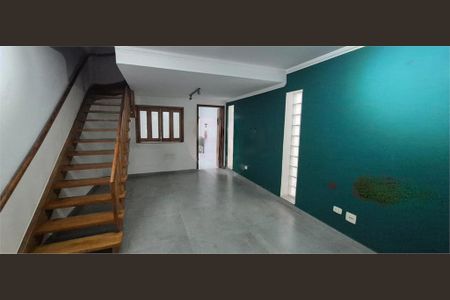 Casa à venda com 114m², 2 quartos e 1 vaga