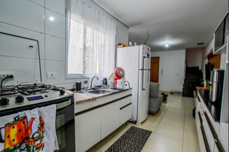 Apartamento à venda com 100m², 2 quartos e 1 vagaCozinha