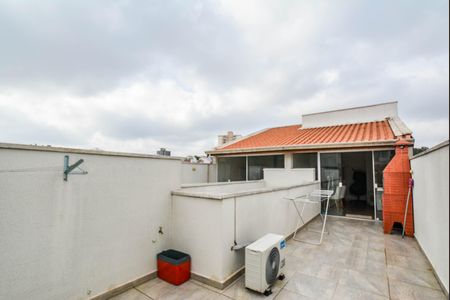 Apartamento à venda com 100m², 2 quartos e 1 vagaCobertura