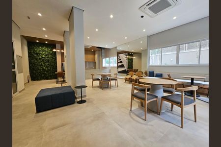 Studio à venda com 30m², 1 quarto e sem vaga Studio à venda com 30m², 1 quarto e sem vagaÁrea comum - Salão de festas