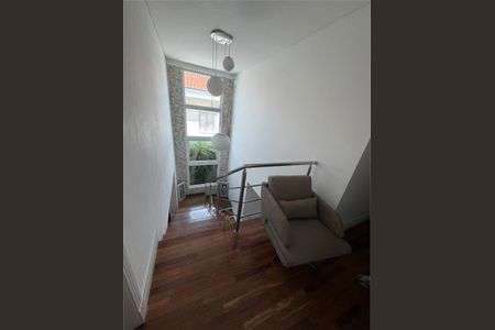 Casa à venda com 3 quartos, 222m² em Vila Augusta, Guarulhos