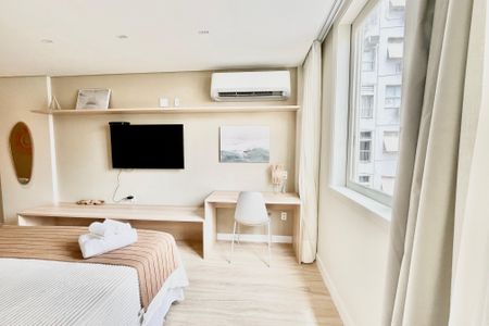 Quarto  de apartamento à venda com 1 quarto, 35m² em Copacabana, Rio de Janeiro
