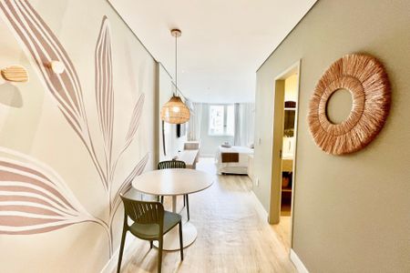 Sala  de apartamento à venda com 1 quarto, 35m² em Copacabana, Rio de Janeiro