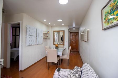 Sala de apartamento à venda com 2 quartos, 46m² em Vicente de Carvalho, Rio de Janeiro