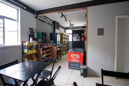 Apartamento à venda com 46m², 2 quartos e 1 vaga Apartamento à venda com 46m², 2 quartos e 1 vagaMercado 24h