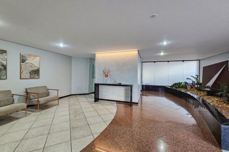 Apartamento à venda com 130m², 4 quartos e 2 vagasHall de entrada