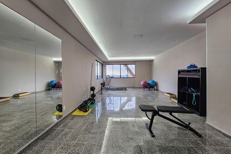 Apartamento à venda com 130m², 4 quartos e 2 vagasÁrea comum - Academia