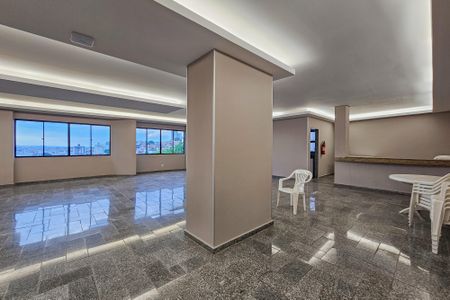 Apartamento à venda com 130m², 4 quartos e 2 vagasÁrea comum - Salão de festas