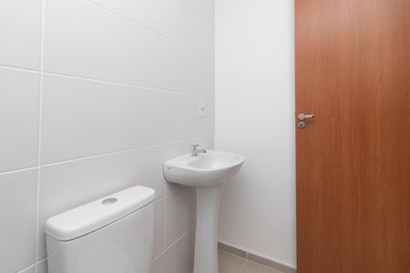 Apartamento para alugar com 45m², 2 quartos e 1 vaga Apartamento para alugar com 45m², 2 quartos e 1 vagaBanheiro