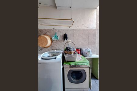 Casa à venda com 320m², 3 quartos e 1 vaga Casa à venda com 320m², 3 quartos e 1 vagaÁrea de Serviço