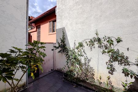 Casa à venda com 320m², 3 quartos e 1 vaga Casa à venda com 320m², 3 quartos e 1 vagaÁrea externa