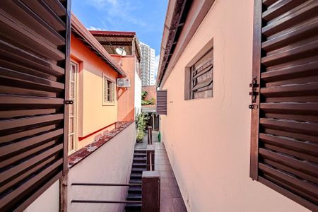 Casa à venda com 320m², 3 quartos e 1 vaga Casa à venda com 320m², 3 quartos e 1 vagaVista do Quarto 2