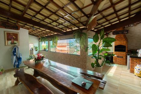 Casa à venda com 400m², 3 quartos e 4 vagasEspaço Gourmet