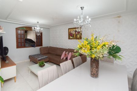 Sala de casa à venda com 3 quartos, 400m² em Diamante, Belo Horizonte