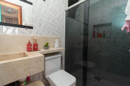 Casa à venda com 400m², 3 quartos e 4 vagasBanheiro da Suíte