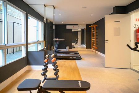 Apartamento à venda com 40m², 2 quartos e sem vaga Apartamento à venda com 40m², 2 quartos e sem vagaAcademia