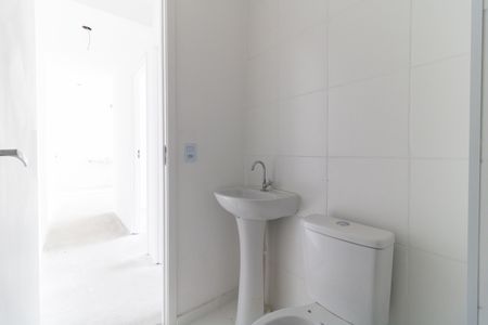 Apartamento à venda com 40m², 2 quartos e sem vaga Apartamento à venda com 40m², 2 quartos e sem vagaBanheiro