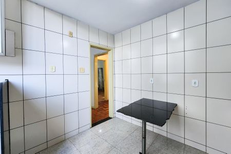 Apartamento à venda com 60m², 2 quartos e sem vagaCozinha 