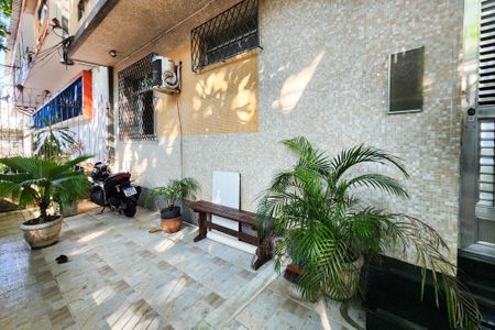 Apartamento à venda com 60m², 2 quartos e sem vagaÁrea Comum 