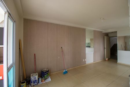 Sala de apartamento para alugar com 2 quartos, 53m² em Parque Turiguara, Cotia