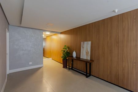 Apartamento à venda com 98m², 2 quartos e 2 vagasÁrea comum - Hall Social