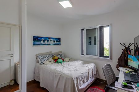 Apartamento à venda com 98m², 2 quartos e 2 vagasSuíte