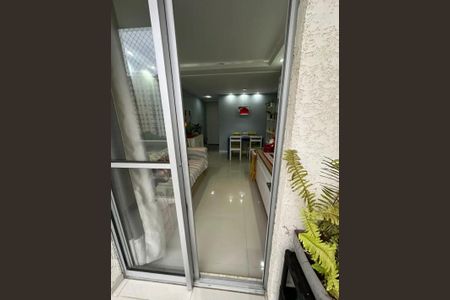 Sala de apartamento para alugar com 2 quartos, 50m² em Recreio dos Bandeirantes, Rio de Janeiro