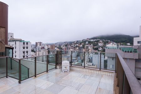 Apartamento à venda com 340m², 4 quartos e 5 vagaspiscina- cobertura