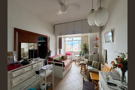 Apartamento para alugar com 28m², 1 quarto e sem vaga Apartamento para alugar com 28m², 1 quarto e sem vagaSala/quarto