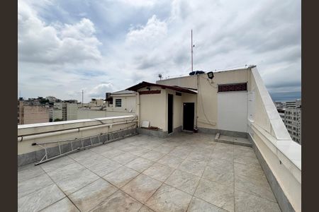 Apartamento para alugar com 28m², 1 quarto e sem vaga Apartamento para alugar com 28m², 1 quarto e sem vagaCobertura